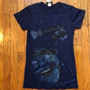 Women’s Junk Food Tootsie Roll t-shirt